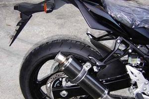 Tondo Carbon Roadsitalia Suzuki GSR 750