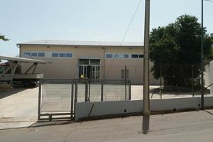 Capannone ad uso commerciale, industriale