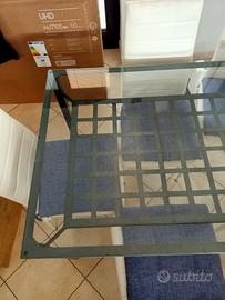 Tavolo in vetro e ferro Ikea