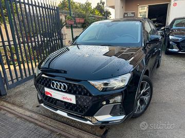 Audi A1 allstreet 30 TFSI S tronic Identity Contra