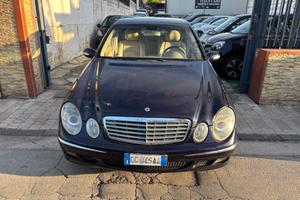 Mercedes-benz E 220 200 CDI cat Classic