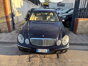Mercedes-benz E 220 200 CDI cat Classic