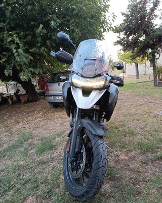 Triumph Tiger 1200 gt del 2022 con 4000 km