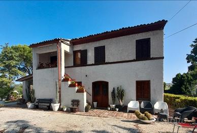 Special price -40% Casale 8/15 Persone