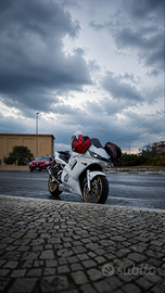 Yamah r6 2001 ASI