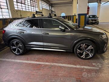 Q3 Sportback 40 2.0 tdi quattro 200cv s-tronic