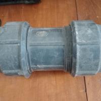 Raccordo tubo gomma 75 mm