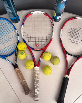 Lotto 3 Racchette da Tennis artengo  piu palline