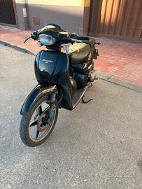 Scarabeo 2t 50cc aprilia