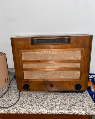 Radio vintage per arredamento