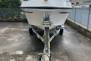 Barca Open Elan 17 + Evinrude 90 + Carrello