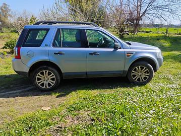Land Rover Freelander 2