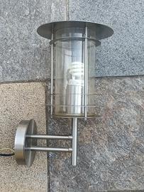 lampada da esterno moderna