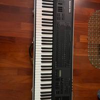 Tastiera master modello elka mk 77