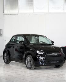 FIAT 500 HYBRID ICON – KM 0