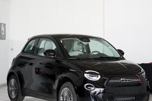 FIAT 500 HYBRID ICON – KM 0