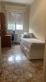 Privato affitta camera singola