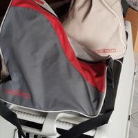 Pattini a rotelle in linea 