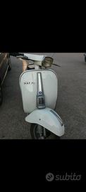 Piaggio Vespa 50 Special (V5B3) - 1979
