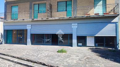 NEGOZIO A CITTÀ DI CASTELLO