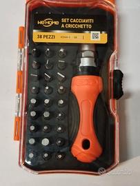 Kit Cacciavite 38 Punte + Manico