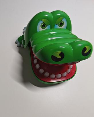 Coccodrillo dal dentista 