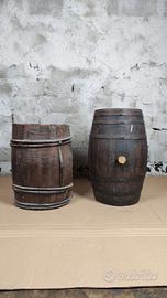 Coppia di Botti in Legno Rustiche da arredo