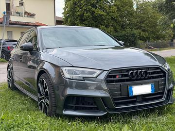 AUDI S3 S-TRONIC QUATTRO 300 CV