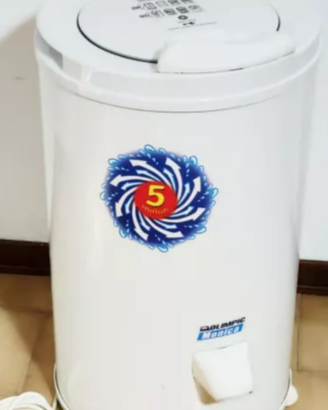 Asciugatrice a centrifuga