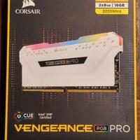 RAM DDR4 Vengeance Pro Bianca RGB 3200mHz 16GB