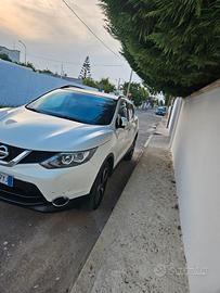 SUV Nissan Qashqai 2ª serie 1.5 diesel tekna+