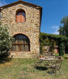 Villa di 180 m² con 4 locali a Laterina Pergine Va