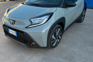Toyota Aygo X 1.0 automatica Lounge