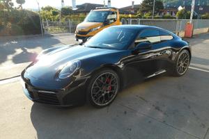 Porsche 911 Carrera 4S