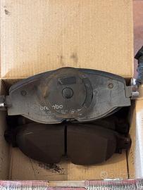 Pastiglie freno anteriori Brembo P 85 126 - P85126