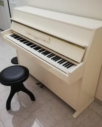 Pianoforte elettrico a muro