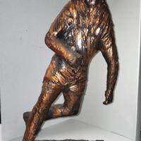 Statua calciatore Evandro Carpeggiani anni 70