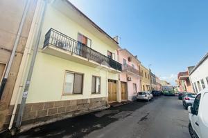 CASA SEMINDIPENDENTE A MONSERRATO