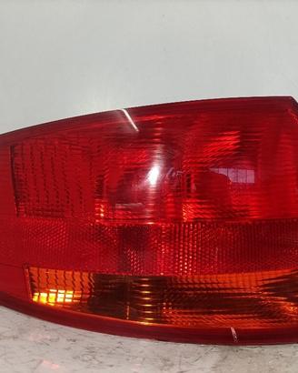 STOP FANALE POSTERIORE SINISTRO AUDI A3 Serie (8P1