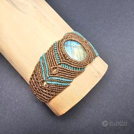 Bracciale in macramè con Labradorite 