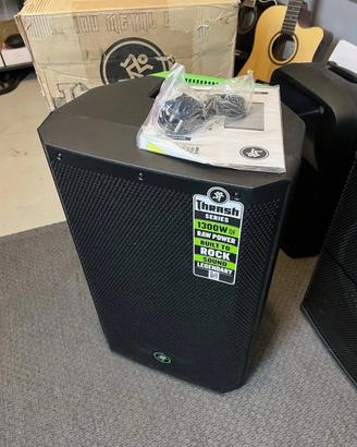 Cassa attiva Mackie trash 215 15 pollici