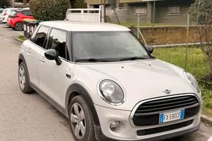Mini Cooper D XL 1.5 2019