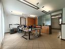 locale-commerciale-a-passons