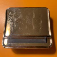 Scatola per rollare sigarette