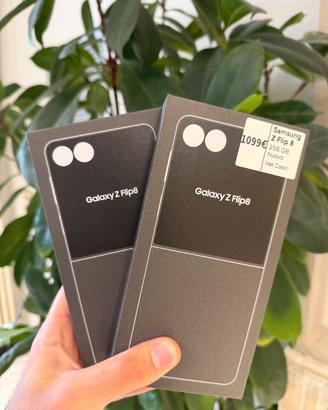 Samsung Z Flip 8 - NUOVO