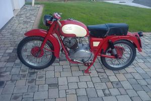 moto Guzzi lodola  ricambi 