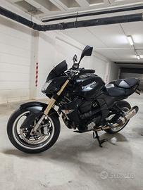 KAWASAKI Z 1000 DA VETRINA 