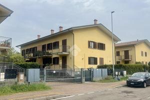 3 LOCALI A PAVIA