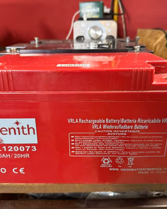 Batteria camper 90ah scarica lenta.