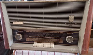 Radio con giradischi Radio Marelli, funzionante